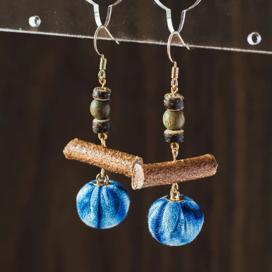 Handmade Tie-Dye Tassel Earrings – Vintage Ethnic Style Long Drop Earrings for Women, Unique Bohemian Jewelry