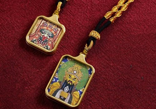 Thangka Pendant Guide: Meaning, Types & How to Wear