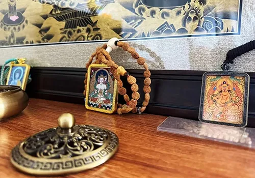 Makara Meaning: Tibetan Art & Symbolic Jewelry Guide
